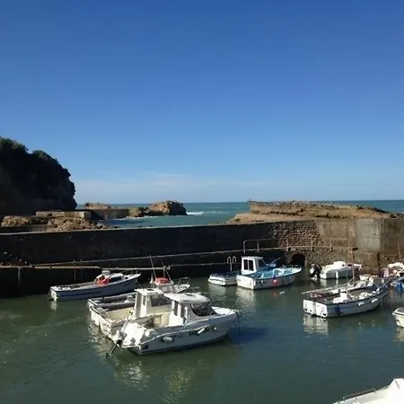 Apartament Voltaire : Avec Terrasse Proche Plages Biarritz